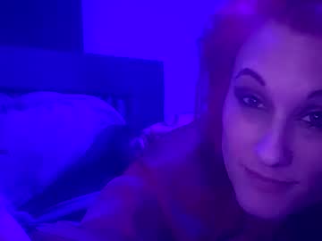 Busybee83 Chaturbate stream image from February 08, 2025