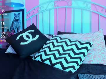 Liah_Grey8 Chaturbate stream image from February 08, 2025
