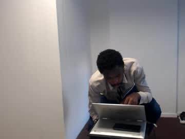 Masterdomfuck Chaturbate stream image from February 08, 2025