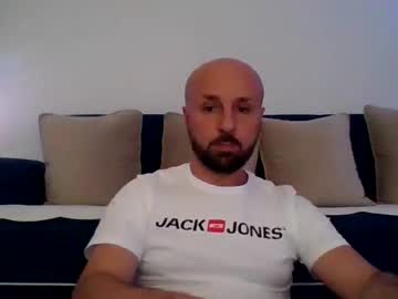 Mreldza Chaturbate stream image from February 08, 2025