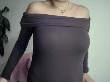 Silviecollins Chaturbate stream image from February 09, 2025