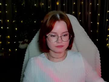 Lu_Muon Chaturbate stream image from February 09, 2025
