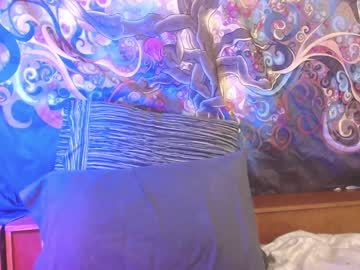 Bouneboune Chaturbate stream image from February 09, 2025