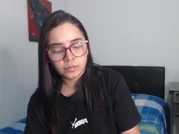Isemma Chaturbate stream image from February 09, 2025