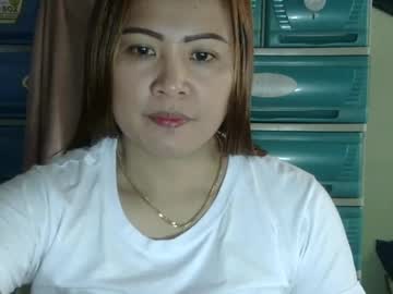 Sexyhot_Mama4you Chaturbate stream image from February 09, 2025