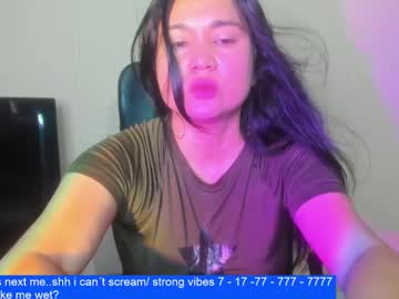 Laurengirls1 Chaturbate stream image from February 09, 2025