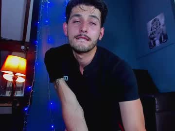 Alejo_323__ Chaturbate stream image from February 09, 2025