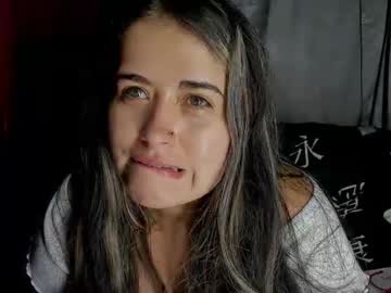 Curvy_Emma0 Chaturbate stream image from February 09, 2025