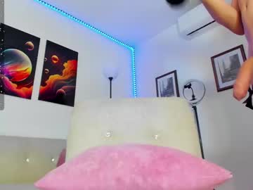 Goldenhugecocktss Chaturbate stream image from February 09, 2025