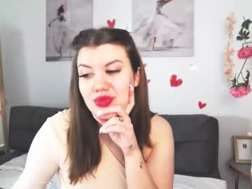 Kirstenne Chaturbate stream image from February 09, 2025