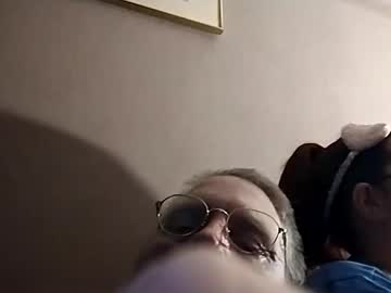 Mrnmrsfucks4u_Official Chaturbate stream image from February 09, 2025