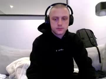 Nikkolai111 Chaturbate stream image from February 09, 2025