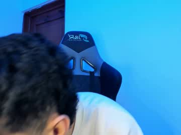 Santi_Twink19 Chaturbate stream image from February 09, 2025
