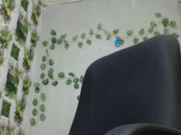 Juicy_Gold22 stream image from February 09, 2025
