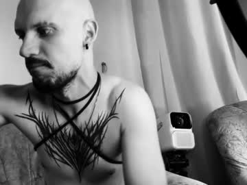 Asshunter4k Chaturbate stream image from February 09, 2025