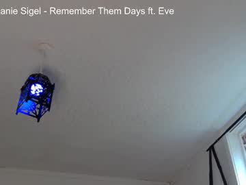 Rinogatcha Chaturbate stream image from February 09, 2025