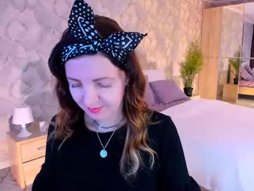 Youruniversee Chaturbate stream image from February 09, 2025
