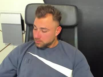 Duncanstones Chaturbate stream image from February 09, 2025