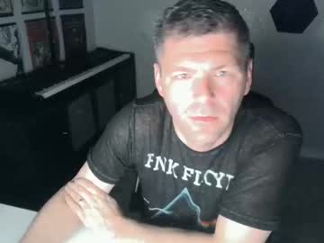 Big_And_Smalll Chaturbate stream image from February 09, 2025