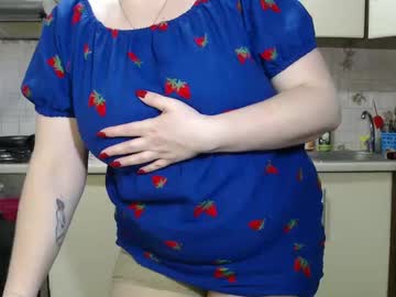 Carolinadiamond Chaturbate stream image from February 09, 2025