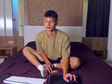 Kenter_Parker Chaturbate stream image from February 09, 2025