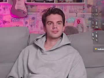 Oxmikexo Chaturbate stream image from February 09, 2025