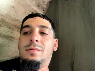 Clarkshammer95 Chaturbate stream image from February 09, 2025