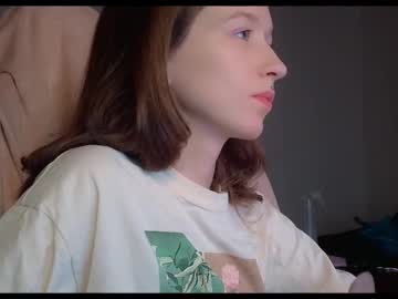 Fran_Bow Chaturbate stream image from February 09, 2025