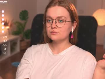 Emilyforelsket Chaturbate stream image from February 09, 2025