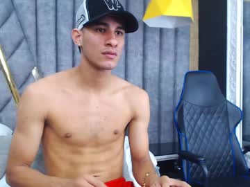 Jakemoxleey Chaturbate stream image from February 09, 2025