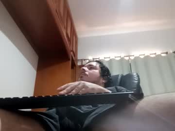 Angelbuttslut Chaturbate stream image from February 09, 2025