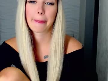 Loveydovey88 Chaturbate stream image from February 09, 2025