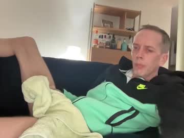 Tyronev70 Chaturbate stream image from February 09, 2025