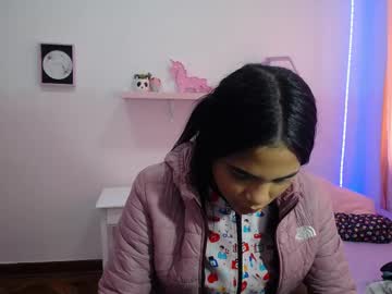 Alexa_Rousse_ Chaturbate stream image from February 09, 2025