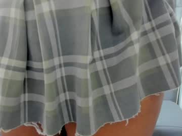 Amazonbrunett_ Chaturbate stream image from February 09, 2025