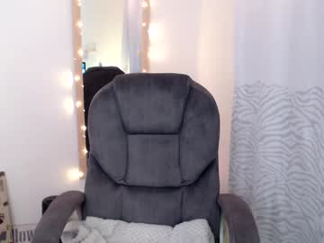 Khal_Girl Chaturbate stream image from February 09, 2025