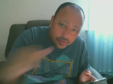 Ldog2022 Chaturbate stream image from February 09, 2025