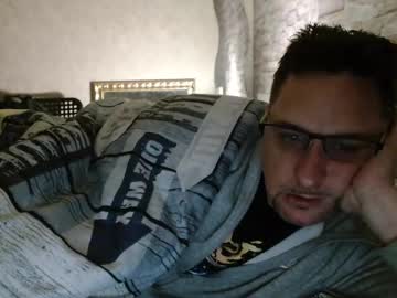 Wirzwei8883 Chaturbate stream image from February 09, 2025