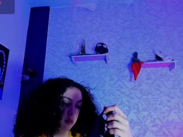 Lacrespa07 Chaturbate stream image from February 09, 2025