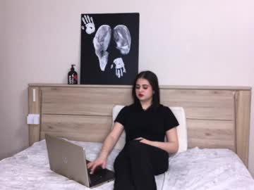 Sweetyadelina Chaturbate stream image from February 09, 2025