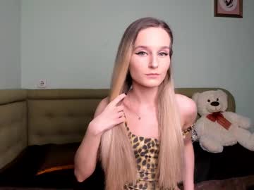 Alexasweetblonde Chaturbate stream image from February 09, 2025