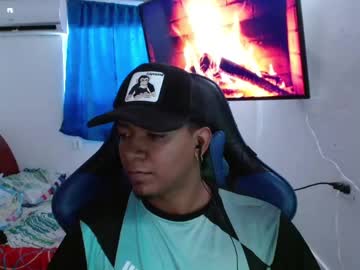 Mynxr1 Chaturbate stream image from February 09, 2025