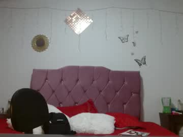Sofyyhoneyy Chaturbate stream image from February 09, 2025