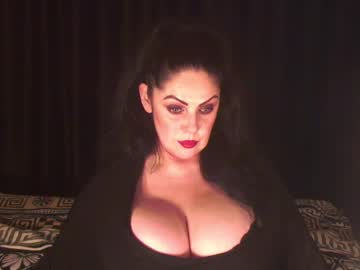 Black_Pearls Chaturbate stream image from February 09, 2025