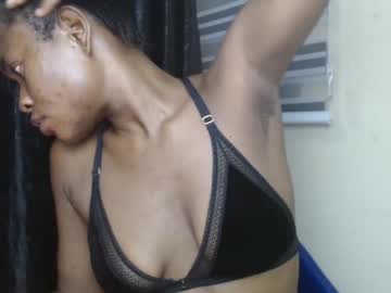 Cherryjuicex Chaturbate stream image from February 09, 2025