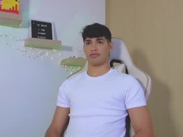 Jimmy_Leeh_ Chaturbate stream image from February 09, 2025