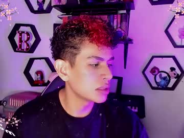Juan_Blossom Chaturbate stream image from February 09, 2025