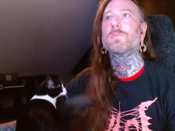 Longhair021 Chaturbate stream image from February 09, 2025