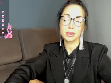 Monica__Bellucci Chaturbate stream image from February 09, 2025
