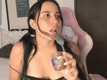 Yahlitza_ Chaturbate stream image from February 09, 2025